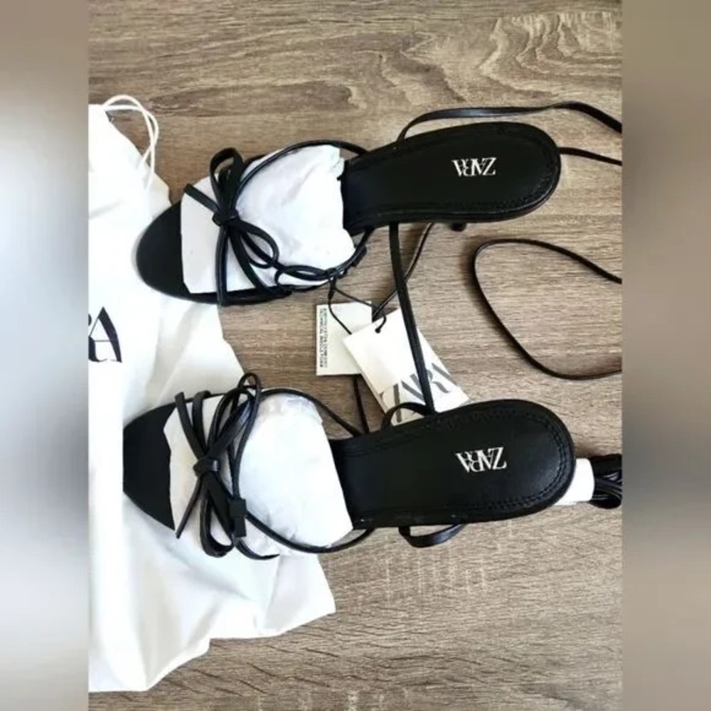 NEW ZARA TIED HEELED SANDALS THIN STRAPS TO TIE AROUND ANKLE THIN HEEL US 8.